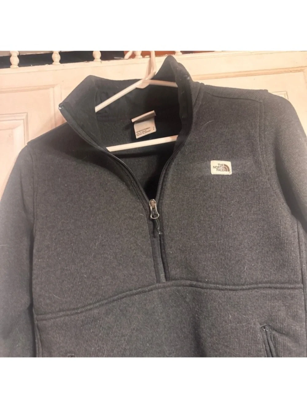 The North Face Gray Half Zip Women’s Fleece Jacket - Picture 3 of 4